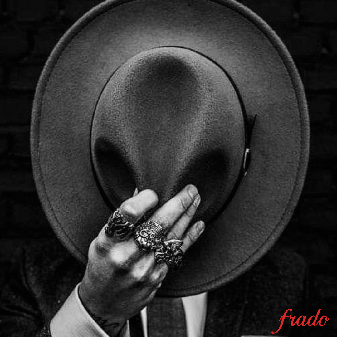 SOMBREROS