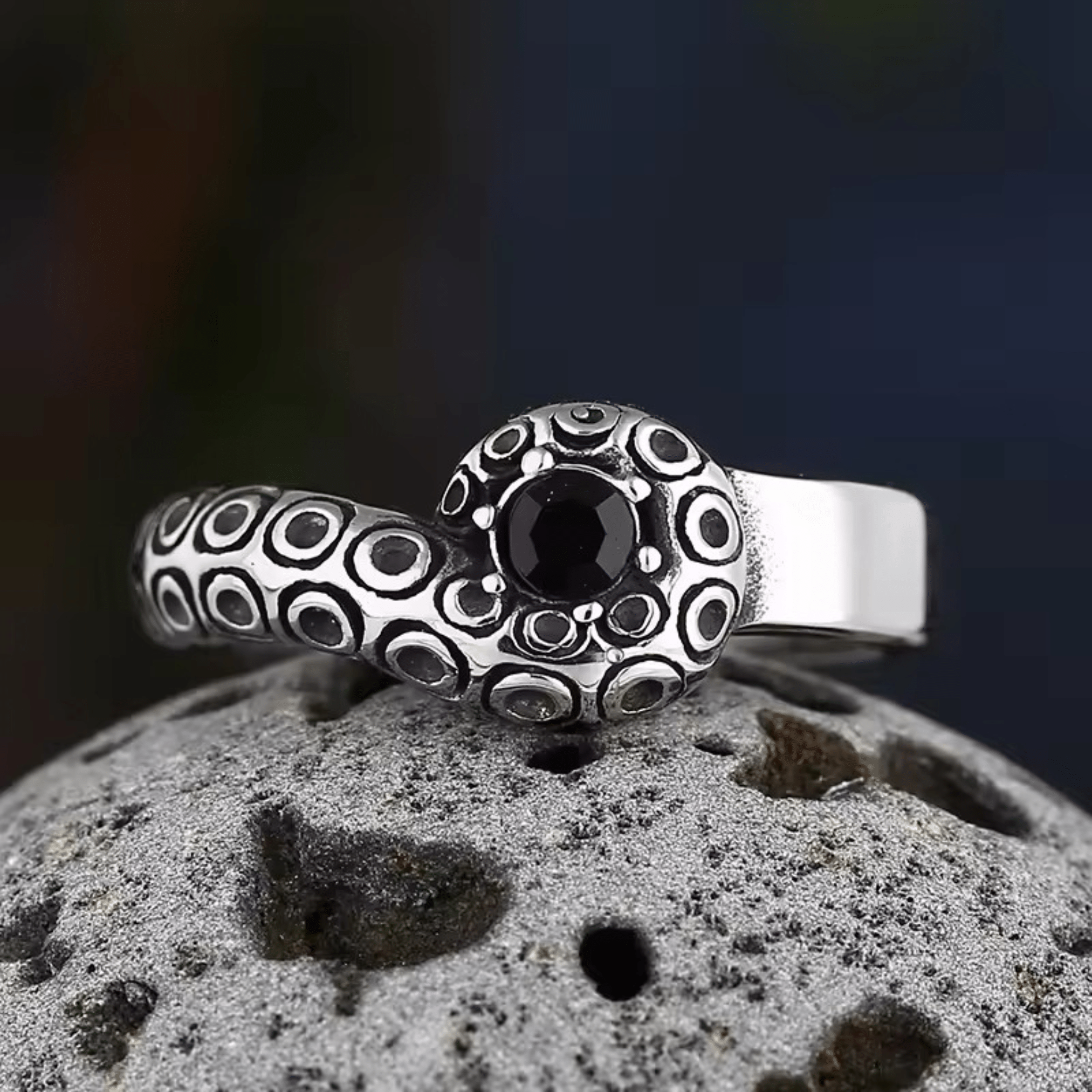 Anillo Noctis - Fradostore