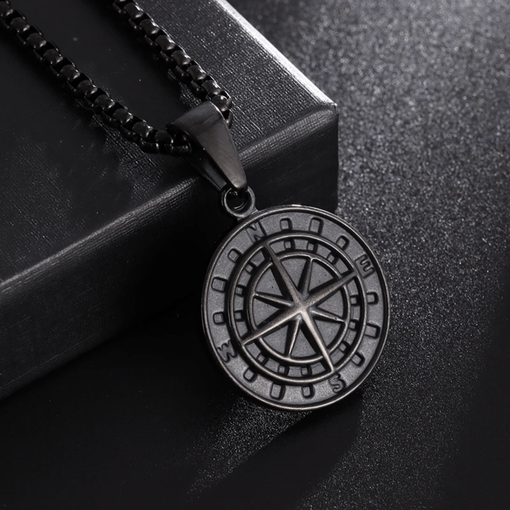 Collar Compass 111 - Fradostore