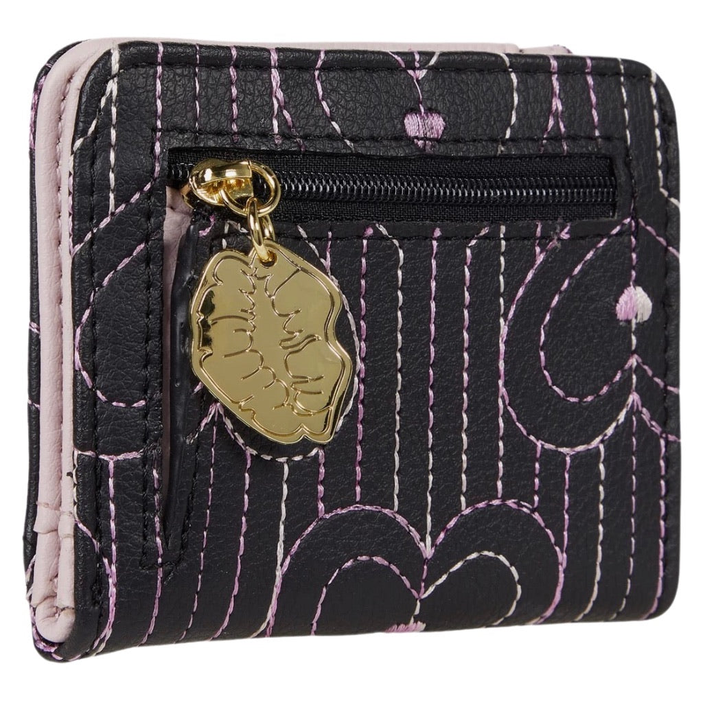 Billetera Black Heart de Luv Betsey